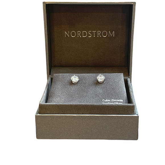 Nordstrom Jewlery Women's Silver Cubic Zirconia Earrings - Picture 5 of 7